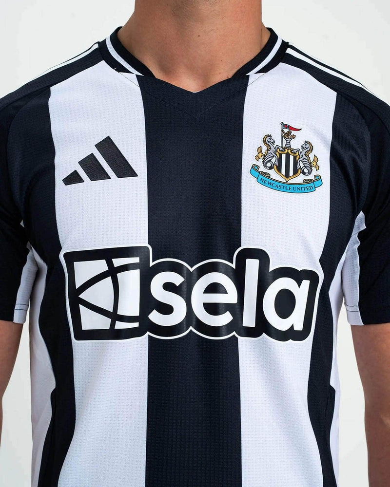 Camisa Newcastle I 24/25 - Torcedor - Adidas Branca e Preta