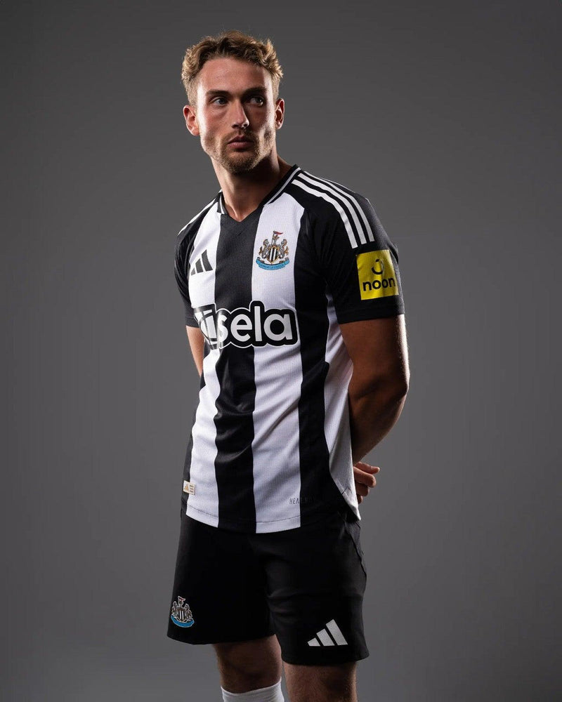 Camisa Newcastle I 24/25 - Torcedor - Adidas Branca e Preta